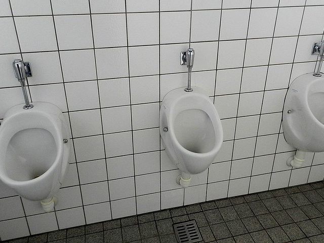 トイレつまりトラブル解消のポイント